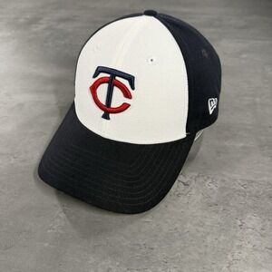 Minnesota Twins Hat New Era Cap 9Forty Adjustable Strap Dad Cap Navy‎ White Red